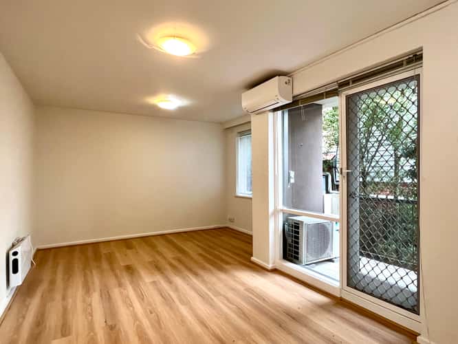 Third view of Homely apartment listing, 5/12 Selwyn Avenue, Elwood VIC 3184
