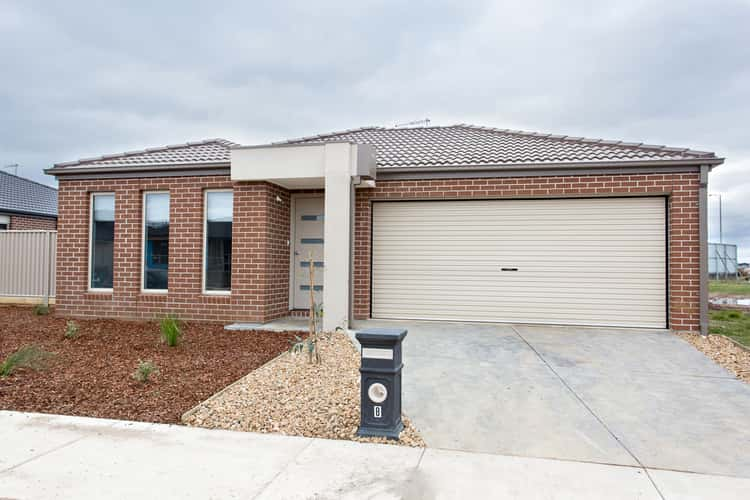 8 Honour Avenue, Winter Valley VIC 3358