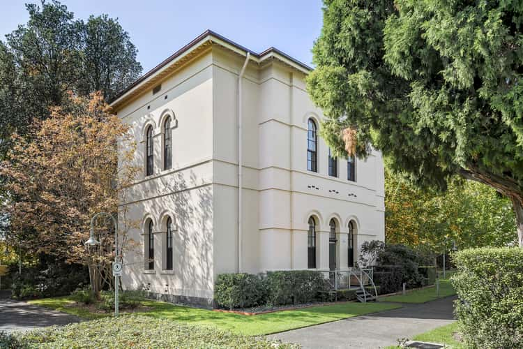 53 Wiltshire Drive, Kew VIC 3101