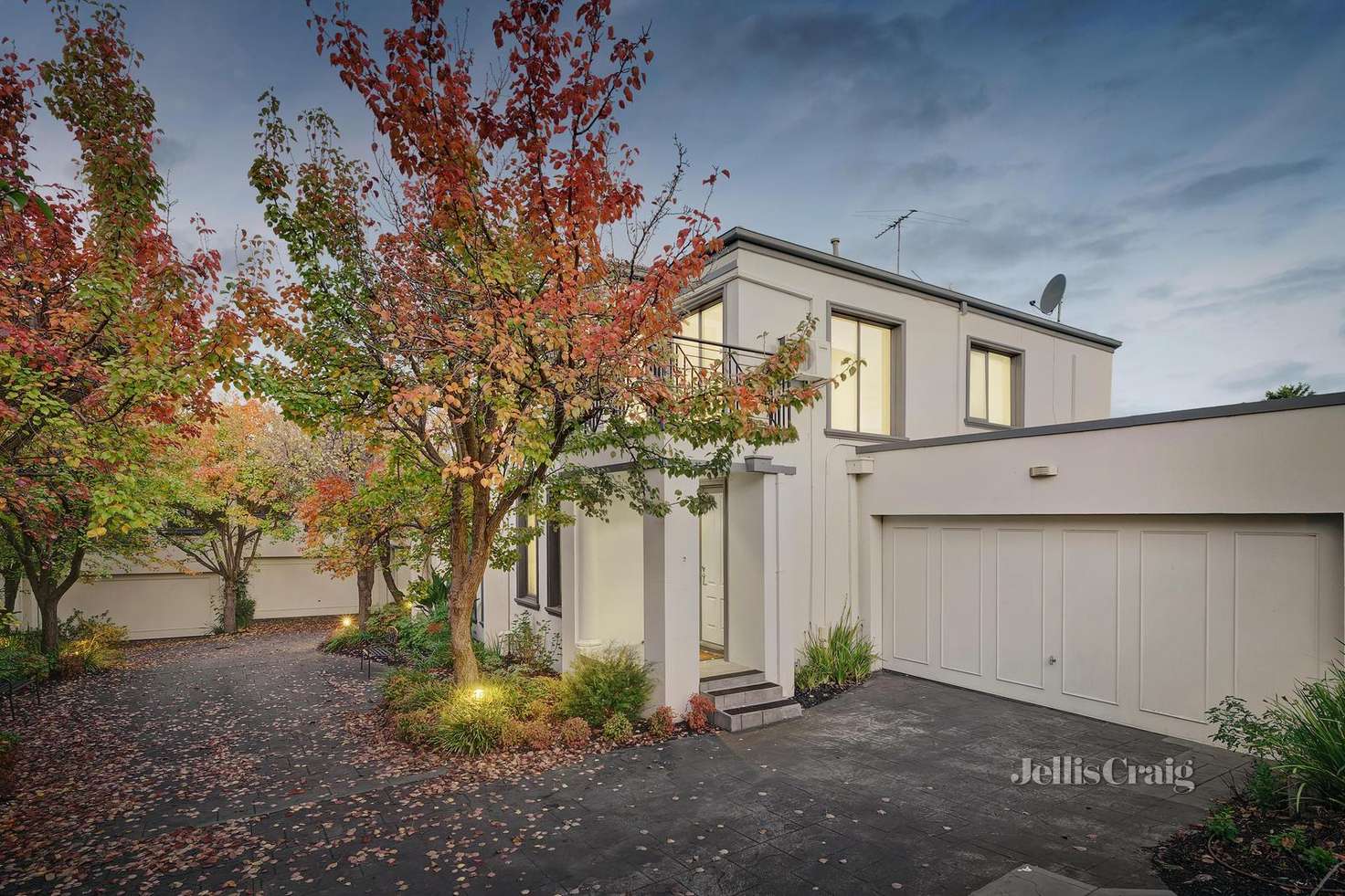 Main view of Homely townhouse listing, 2/382 High Street, Templestowe Lower VIC 3107