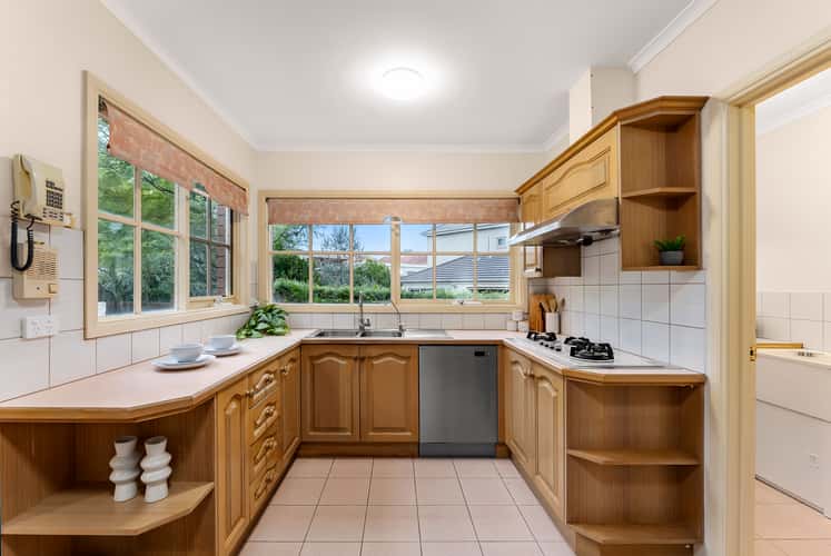 Fifth view of Homely unit listing, 2/9 Asquith Street, Kew VIC 3101