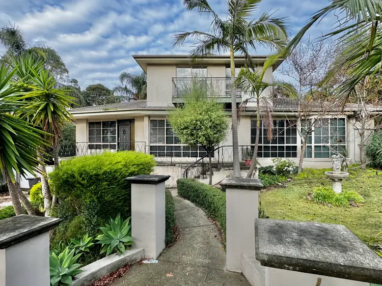 4 Swanson Crescent