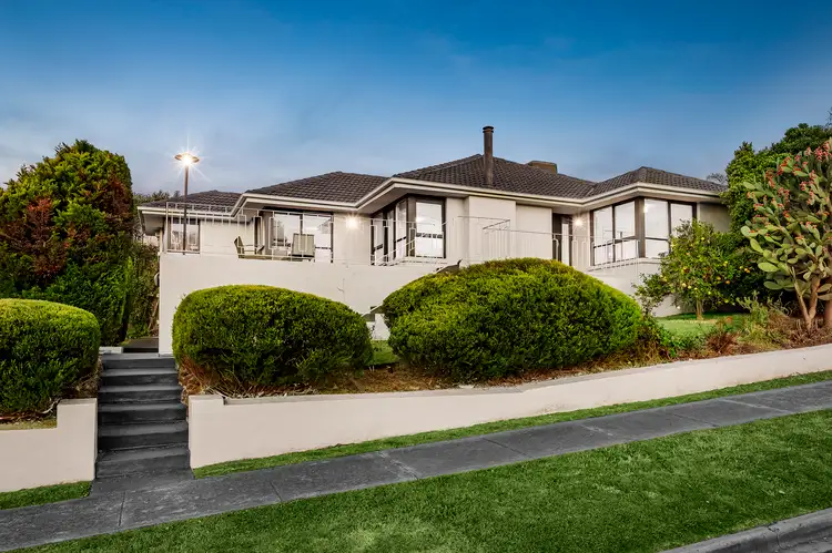 8 Bryson Grove