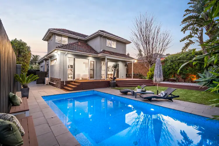 23 Barkers Road