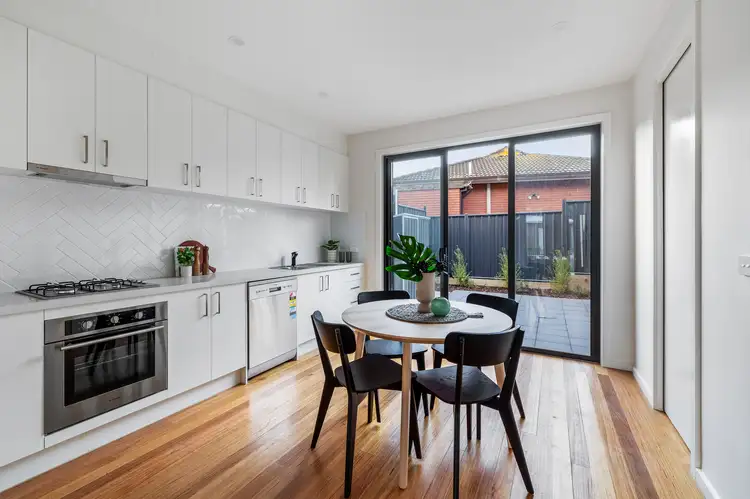 3 Turnbull Court