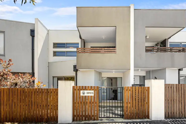 5 Catalina Court