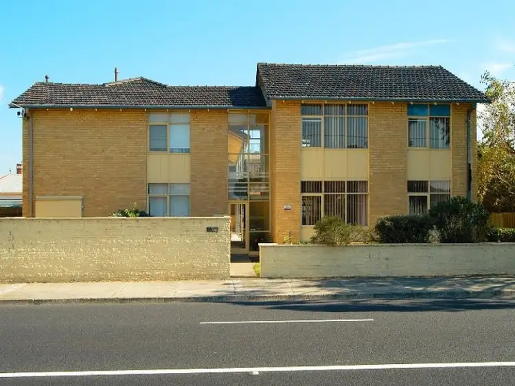 589 Nepean Highway