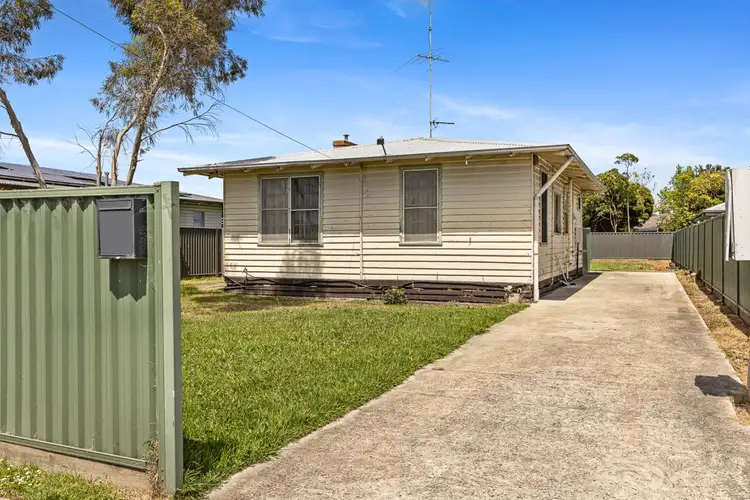 43 Wattle Avenue