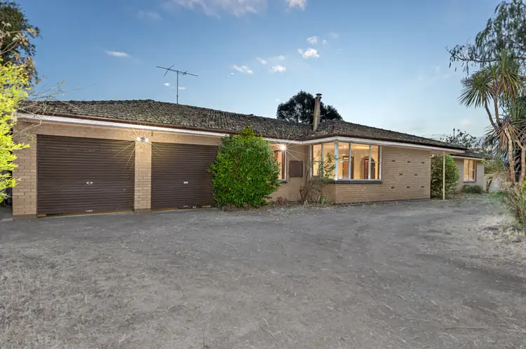449 Bells Road