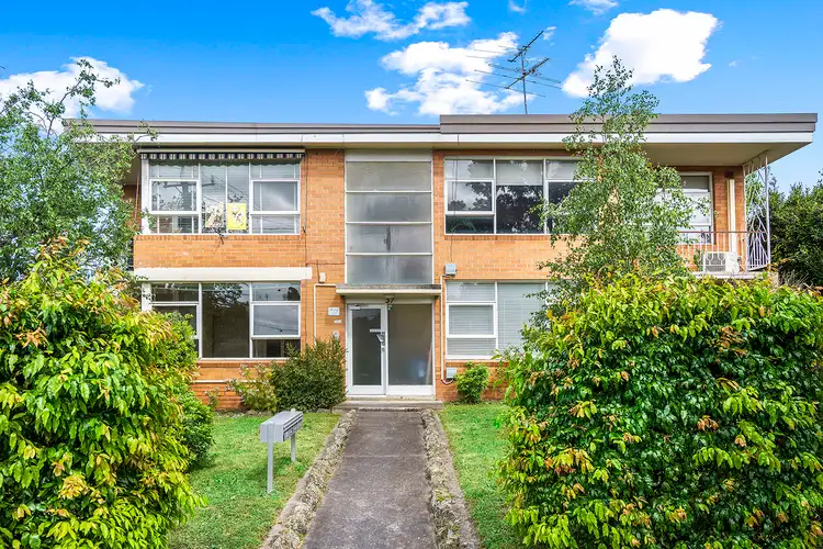 37 Orrong Road