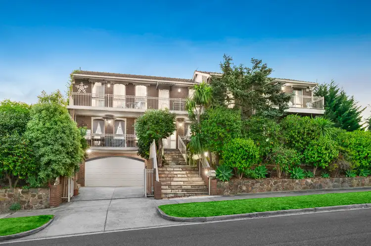 1 Jindalee Court
