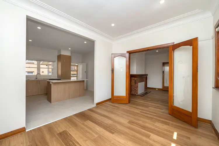 1 Rocke Street
