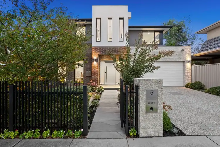 5 Fenwick Street