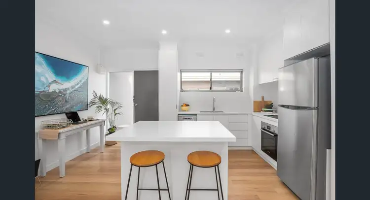 70 Beach Road