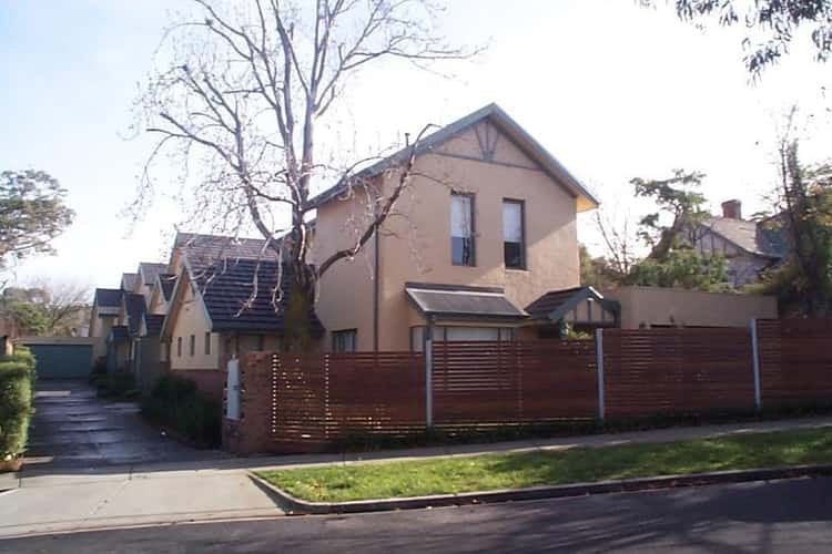 Main view of Homely townhouse listing, 2/16 Salisbury Avenue, Ivanhoe VIC 3079