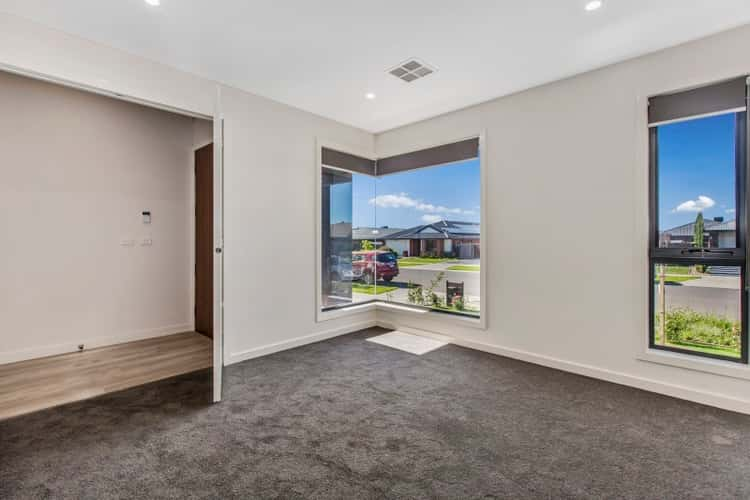 Sixth view of Homely house listing, 20 Golf Links Drive, Beveridge VIC 3753