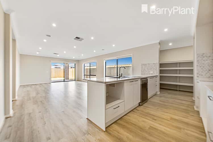 Fourth view of Homely house listing, 33 Bruny Drive, Tarneit VIC 3029