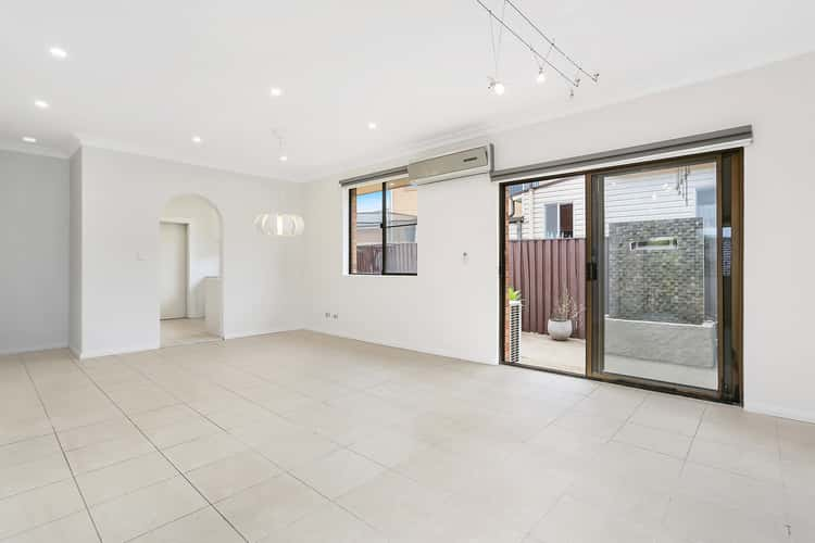 Third view of Homely villa listing, 2/70 Central Road, Beverly Hills NSW 2209