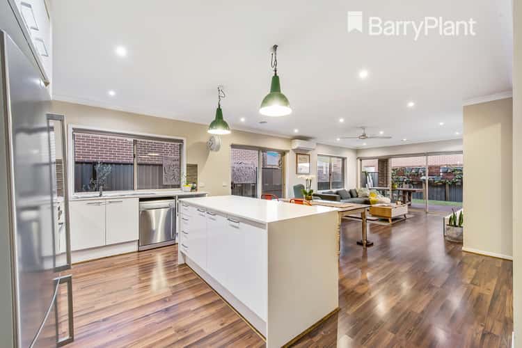 Fifth view of Homely house listing, 7 Fleur Way, Truganina VIC 3029