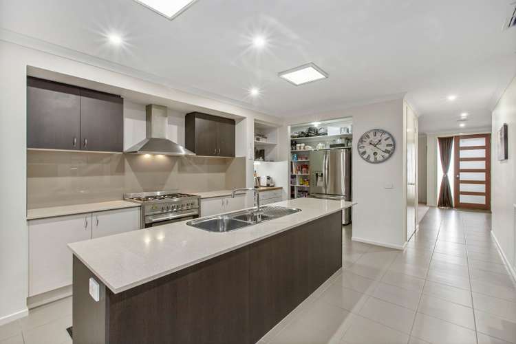 Second view of Homely house listing, 25 Lithgow Street, Beveridge VIC 3753
