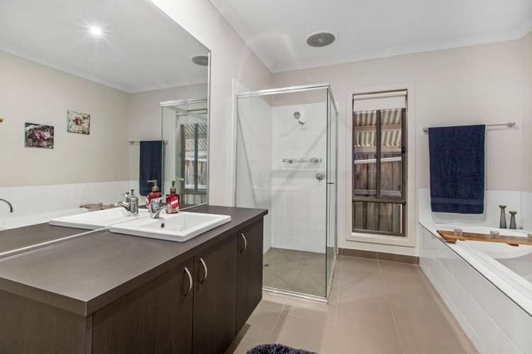 Fourth view of Homely house listing, 25 Lithgow Street, Beveridge VIC 3753