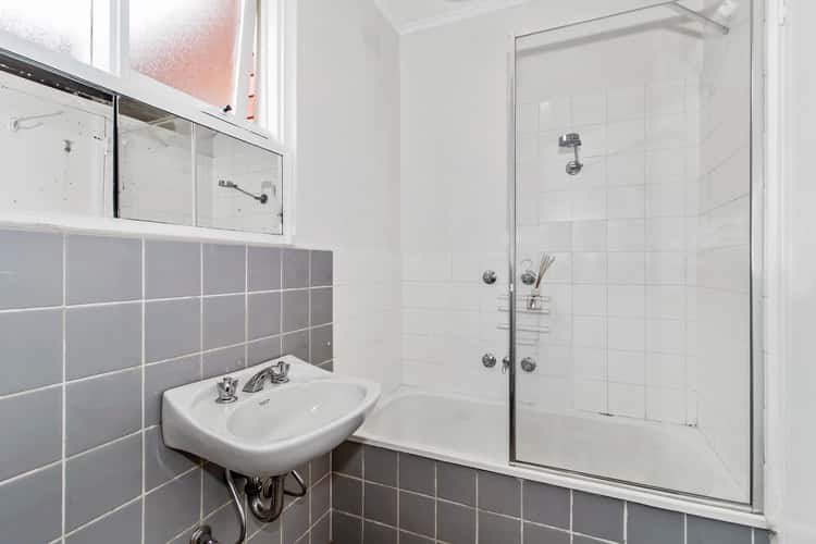 Fifth view of Homely apartment listing, 6/172 Thomas  Street, Brighton East VIC 3187