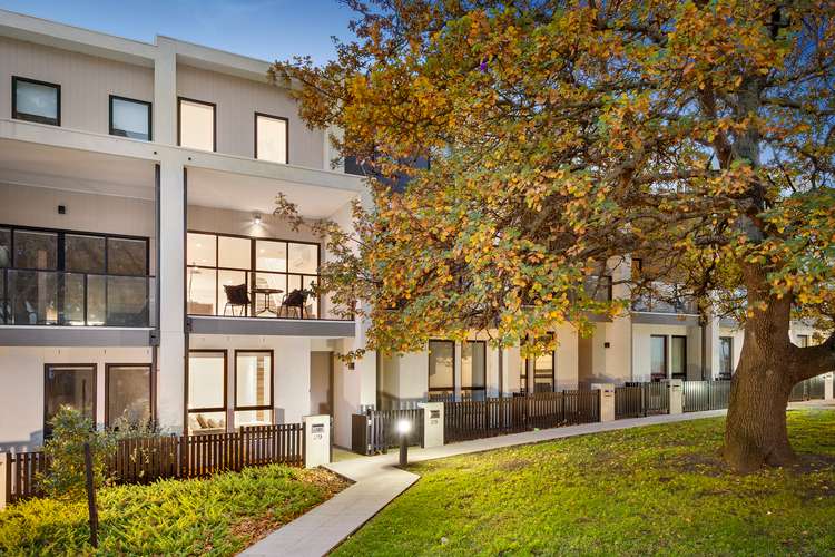 Main view of Homely townhouse listing, 29 Oak Terrace, Wheelers Hill VIC 3150