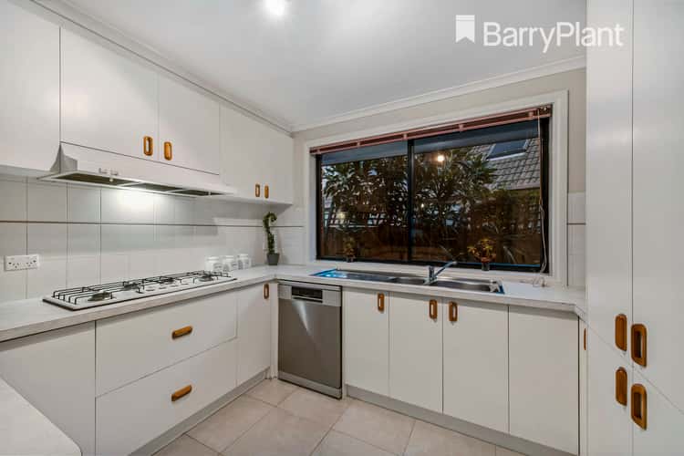 Seventh view of Homely house listing, 8 Paruna Place, Hoppers Crossing VIC 3029
