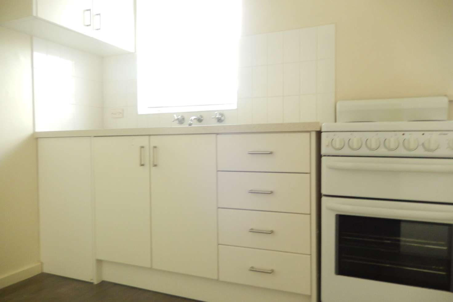 Main view of Homely apartment listing, 4/87 Merton Street, Albert Park VIC 3206
