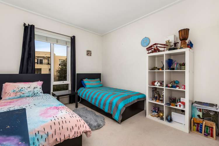Fourth view of Homely apartment listing, 17/3 Seisman Place, Port Melbourne VIC 3207