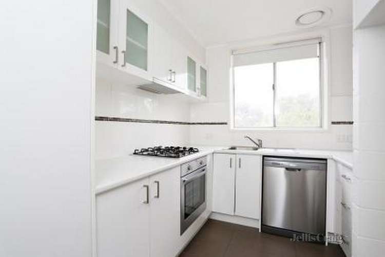 Main view of Homely apartment listing, 24/13 Hopetoun Avenue, Brunswick West VIC 3055