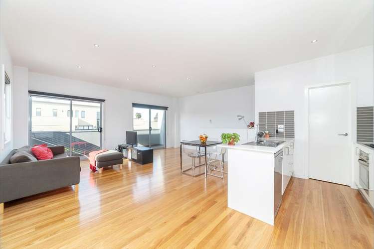 Second view of Homely apartment listing, 1/305 Buckley Street, Aberfeldie VIC 3040