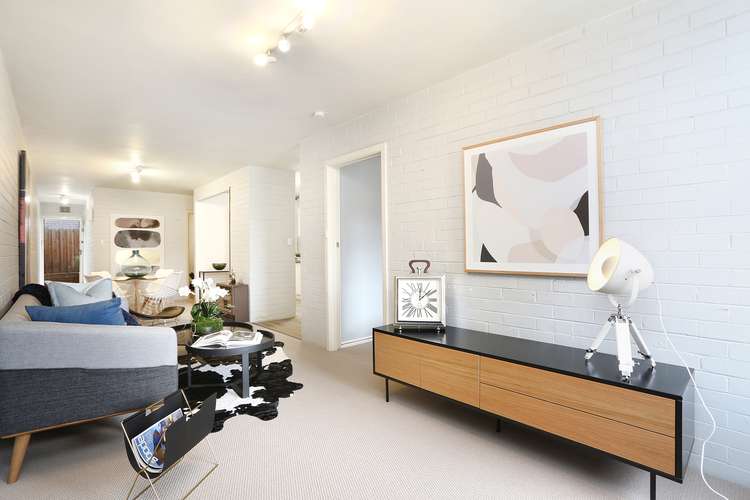 Second view of Homely apartment listing, 3/10 Maleela Grove, Rosanna VIC 3084