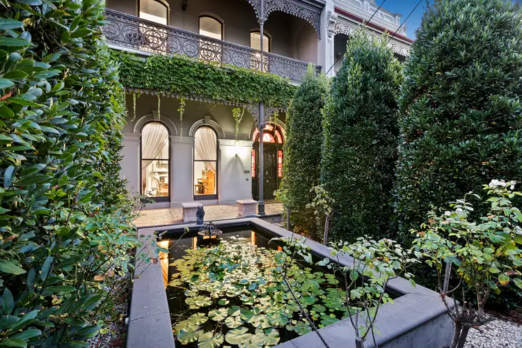 6 Normanby Street