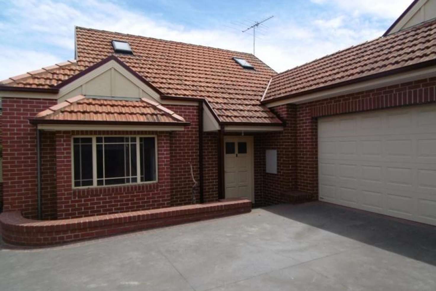 Main view of Homely unit listing, 2/28 Tiller  Street, Burwood East VIC 3151