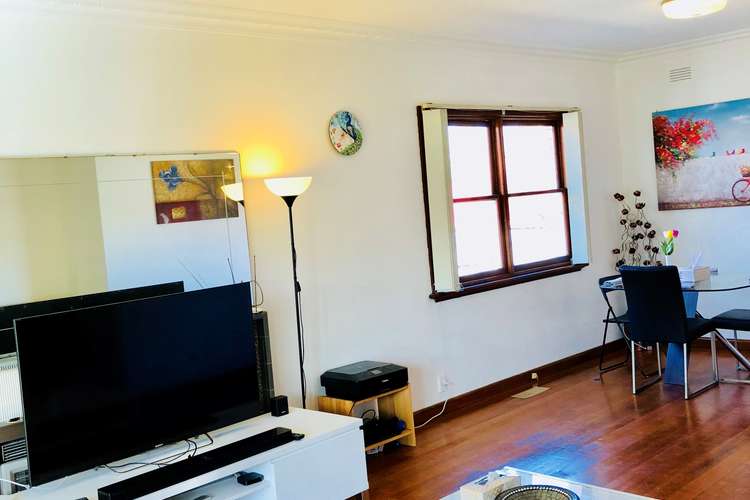 Fifth view of Homely house listing, 1/108 Heatherdale Road, Mitcham VIC 3132