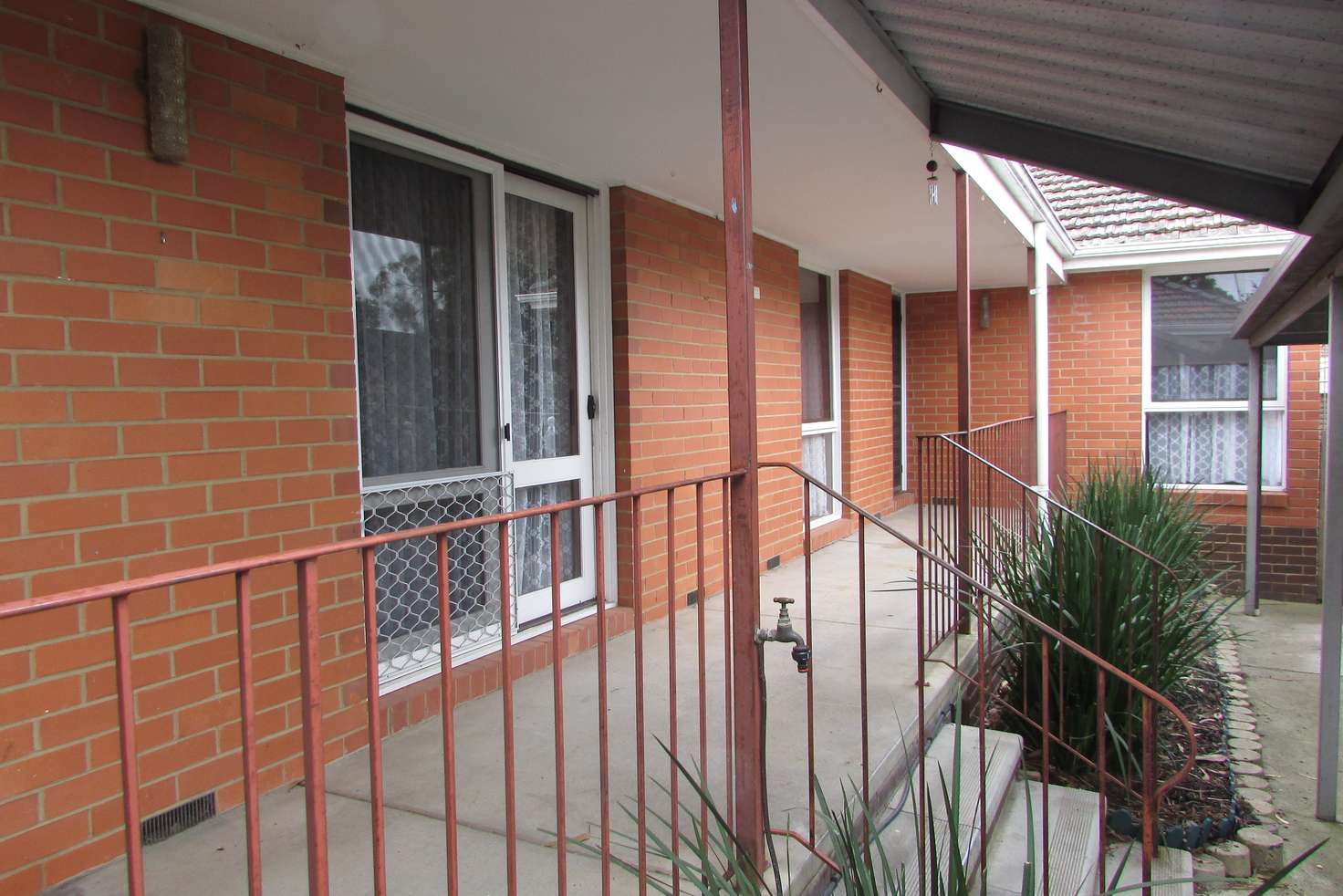 Main view of Homely unit listing, 15B Bronte Avenue, Burwood VIC 3125