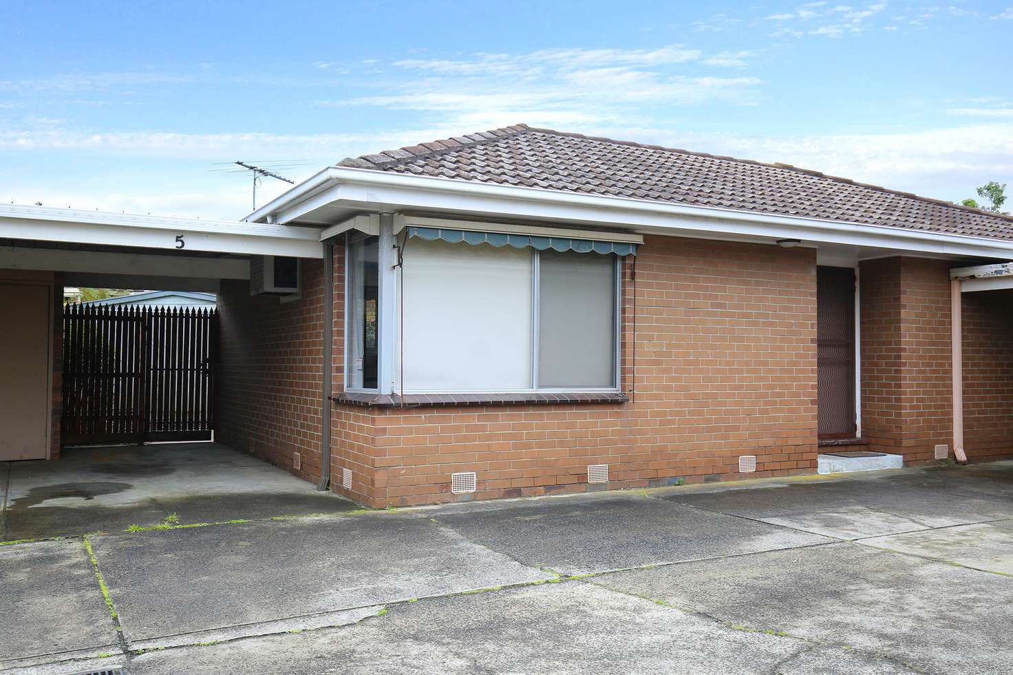 Main view of Homely unit listing, 5/1-3 Radcliff Avenue, Cheltenham VIC 3192