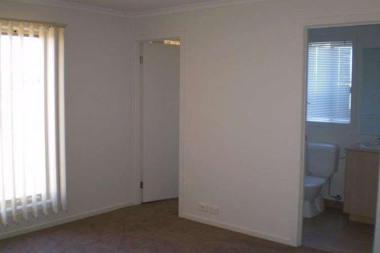 Second view of Homely house listing, 2 Stapehill Court, Deer Park VIC 3023