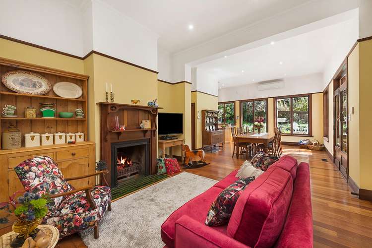 Second view of Homely house listing, 2 The Ridgeway, Ivanhoe VIC 3079