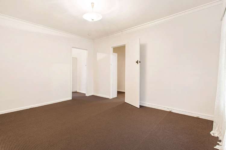 Second view of Homely apartment listing, 3/22 Roseberry  Grove, Glen Huntly VIC 3163