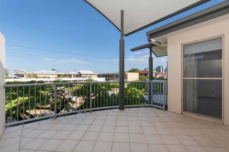 Second view of Homely apartment listing, 5/102 Racecourse Road, Ascot QLD 4007