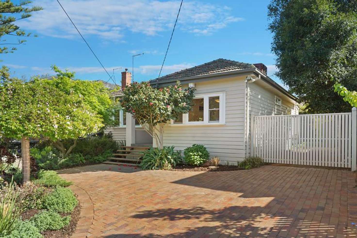 Main view of Homely house listing, 132 Green Street, Ivanhoe VIC 3079