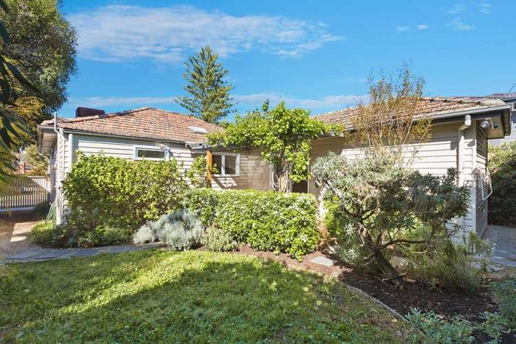 Fifth view of Homely house listing, 132 Green Street, Ivanhoe VIC 3079