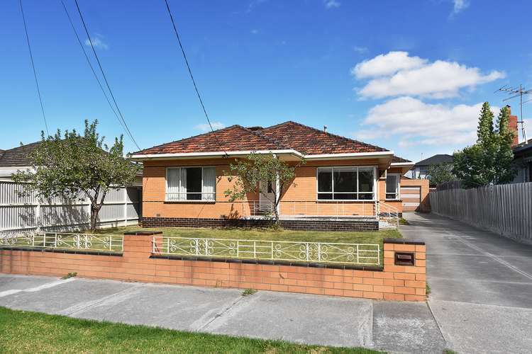 Main view of Homely house listing, 33 Sydney Street, Avondale Heights VIC 3034