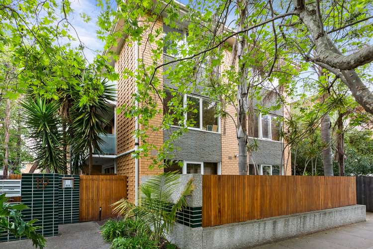Main view of Homely apartment listing, 3/19 Tiuna Grove, Elwood VIC 3184