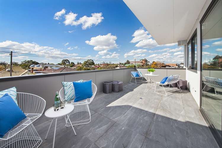 Fifth view of Homely apartment listing, 202/147 Neerim Road, Glen Huntly VIC 3163