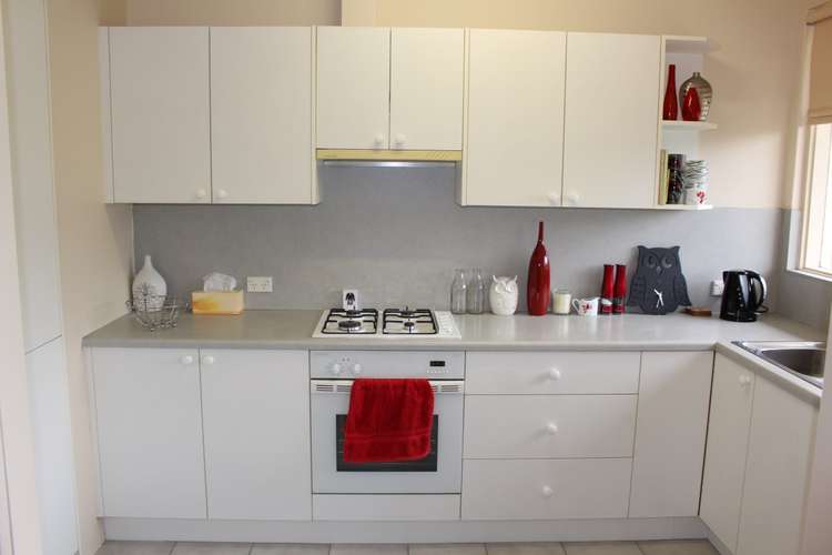 Fourth view of Homely apartment listing, 7/2 Brookfield Court, Hawthorn East VIC 3123