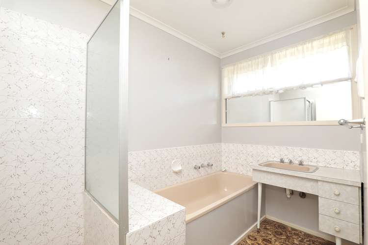 Fifth view of Homely house listing, 40 Ester Crescent, Clayton South VIC 3169