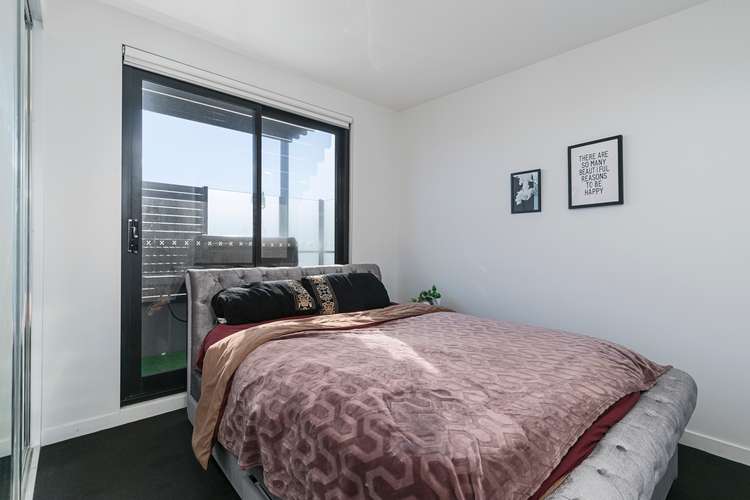 Sixth view of Homely apartment listing, 202/17 Railway Parade, Murrumbeena VIC 3163